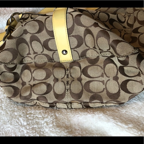 Coach Bag - Picture 6 of 16